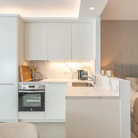 Puente Apartment