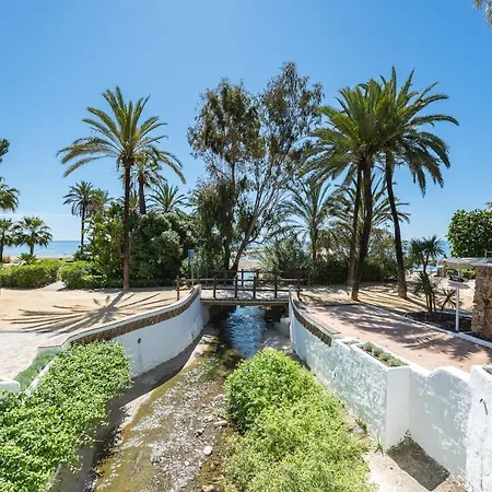 Puente Apartment Marbella